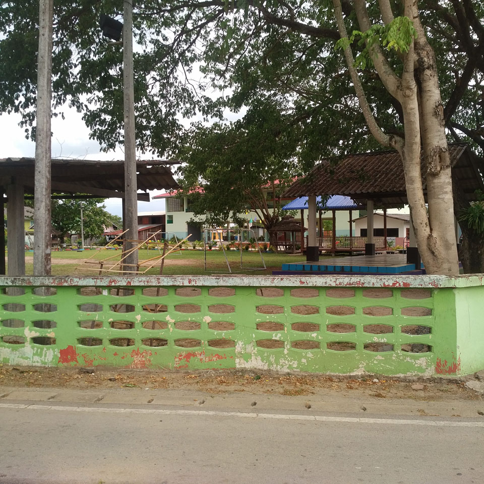 Wat San Pa Ka school