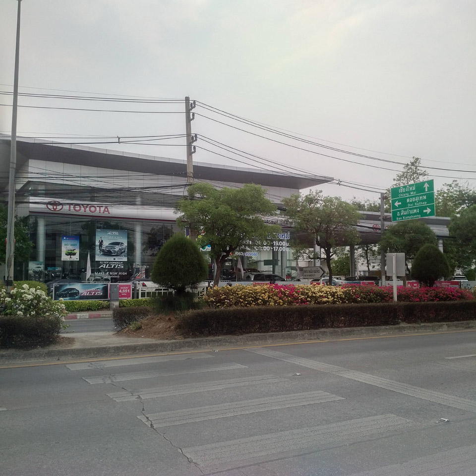 Toyota Nakornping Chiangmai  Headquater (Meaheay)