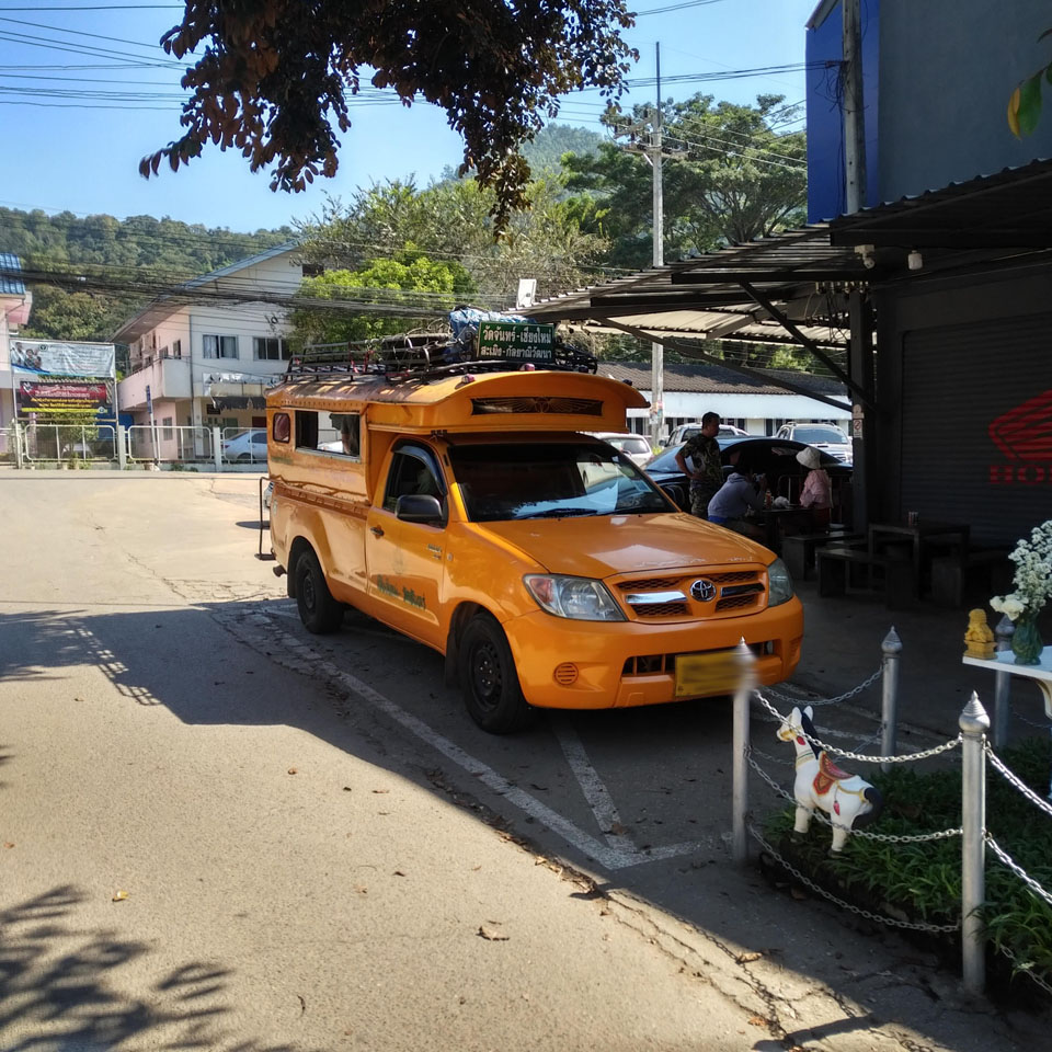 Minibus [Samoeng Tai - Wat Chan - Kalya Wiwattana]