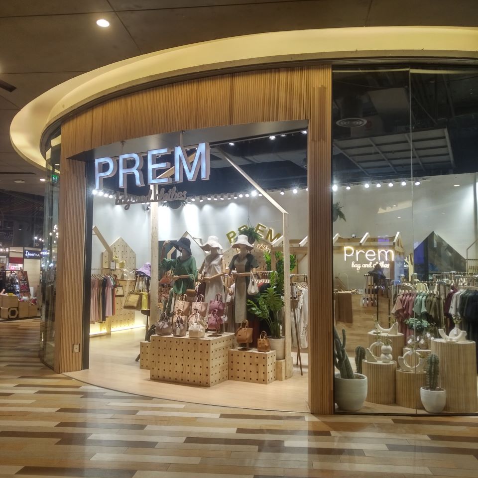 PREM bags and clothes (Central Airport Chiangmai)