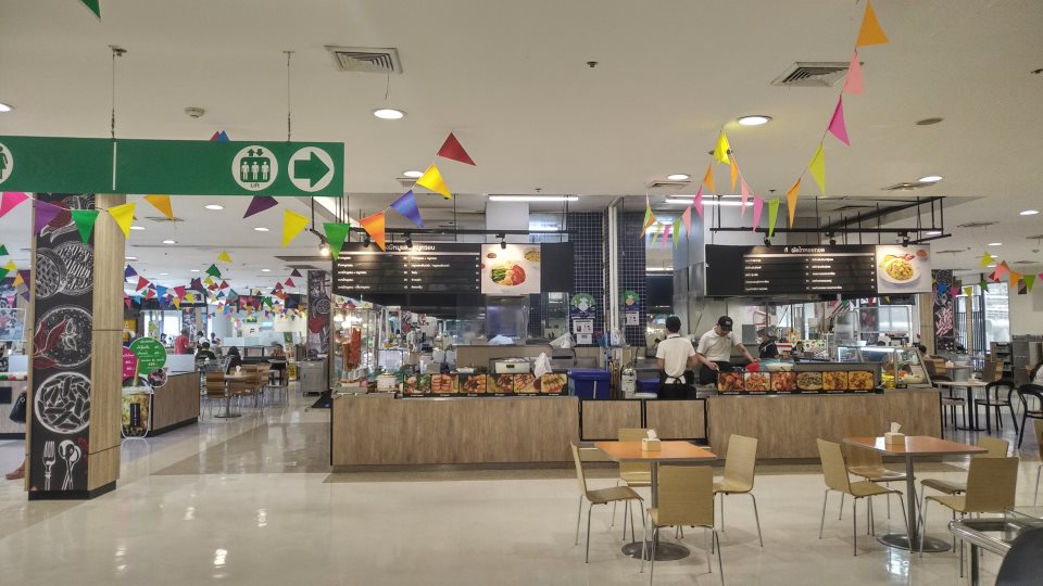 Food Court (Tesco Lotus Hangdong)