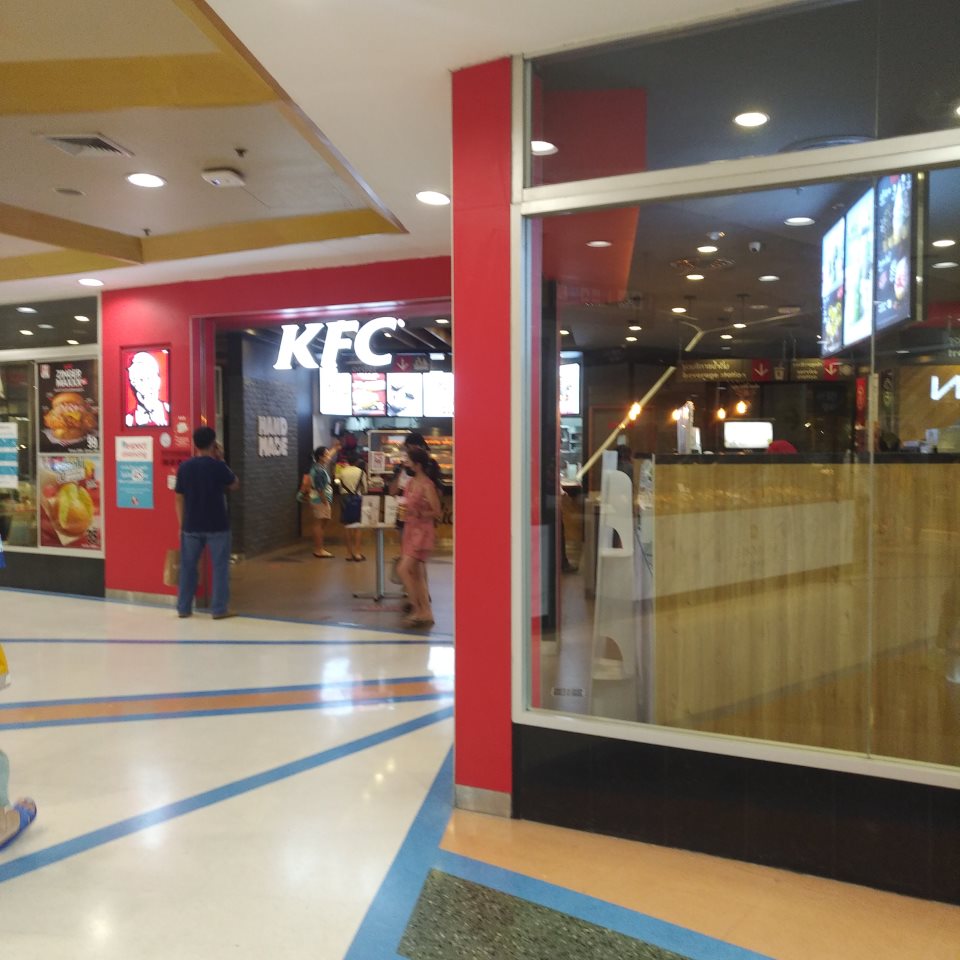 KFC (Airport Plaza)