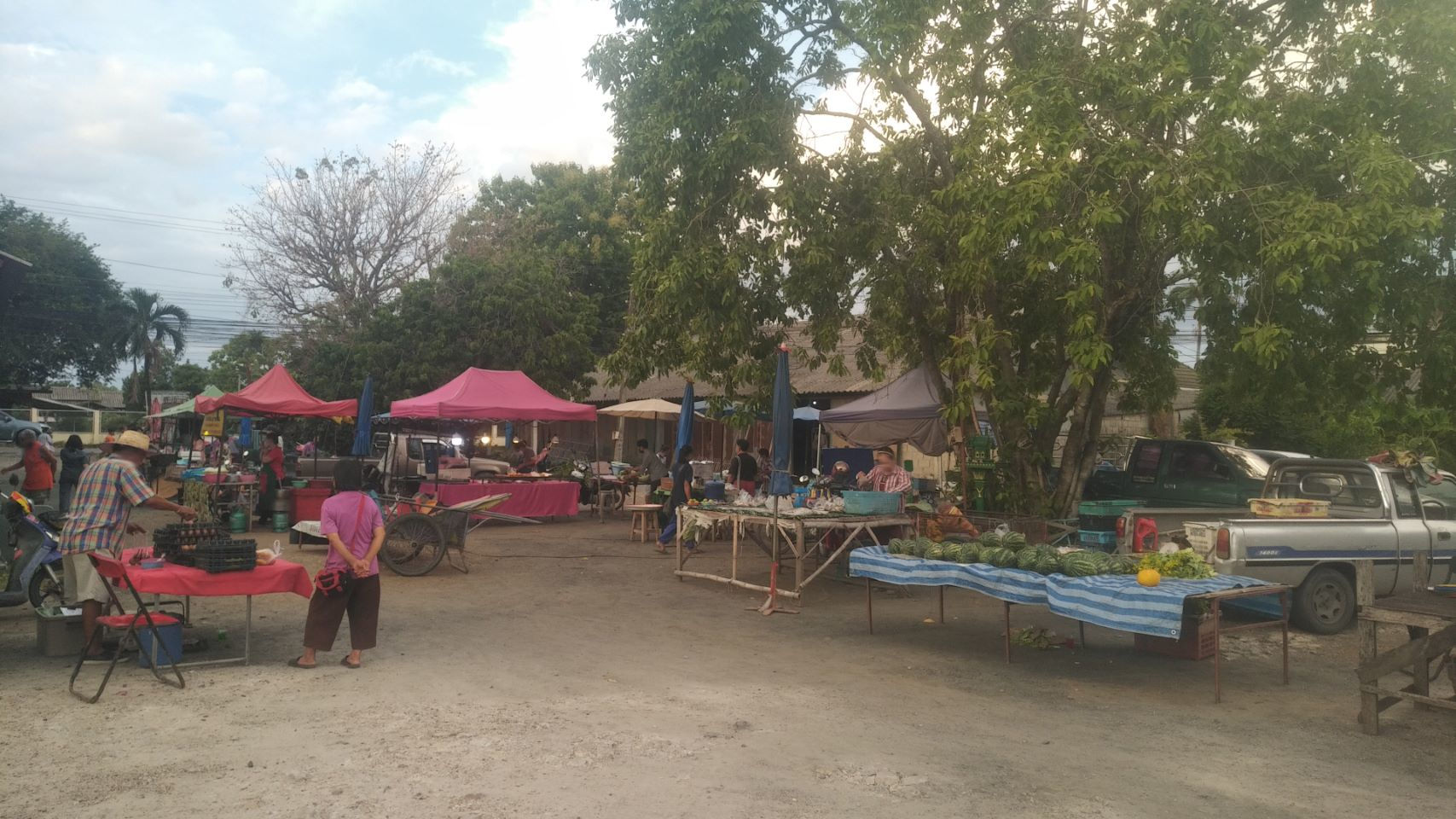 Nongtong Flea market