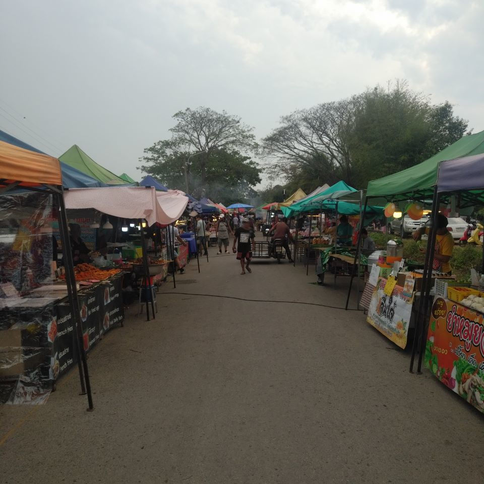Baan Pong Walking Street Flea Market
