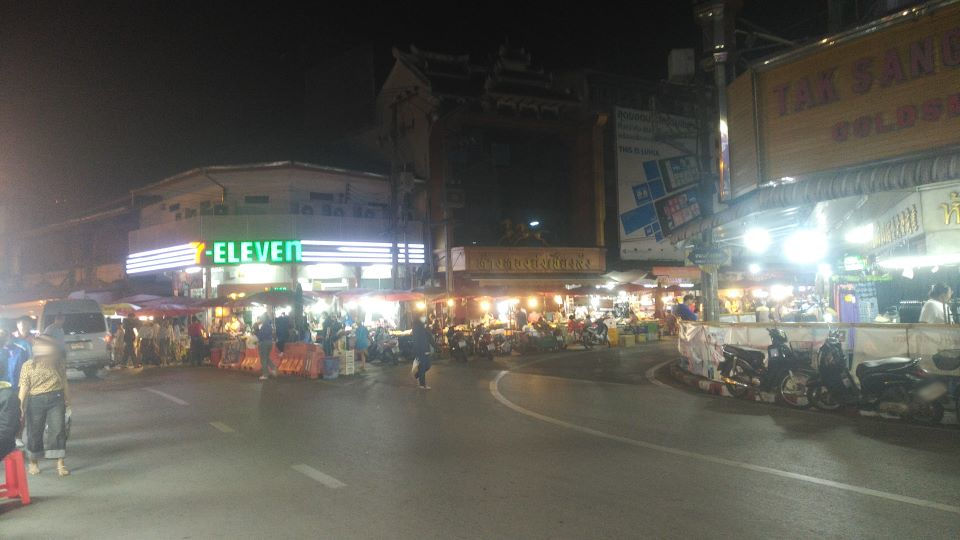 Kad Luang Night Market [Everyday]