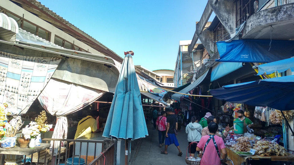 Wiang Prao Municipal Market