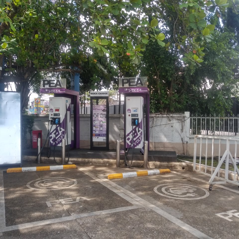 PEA Electric vehicle charging station VOLTA (Bangjak Staion Mearim)