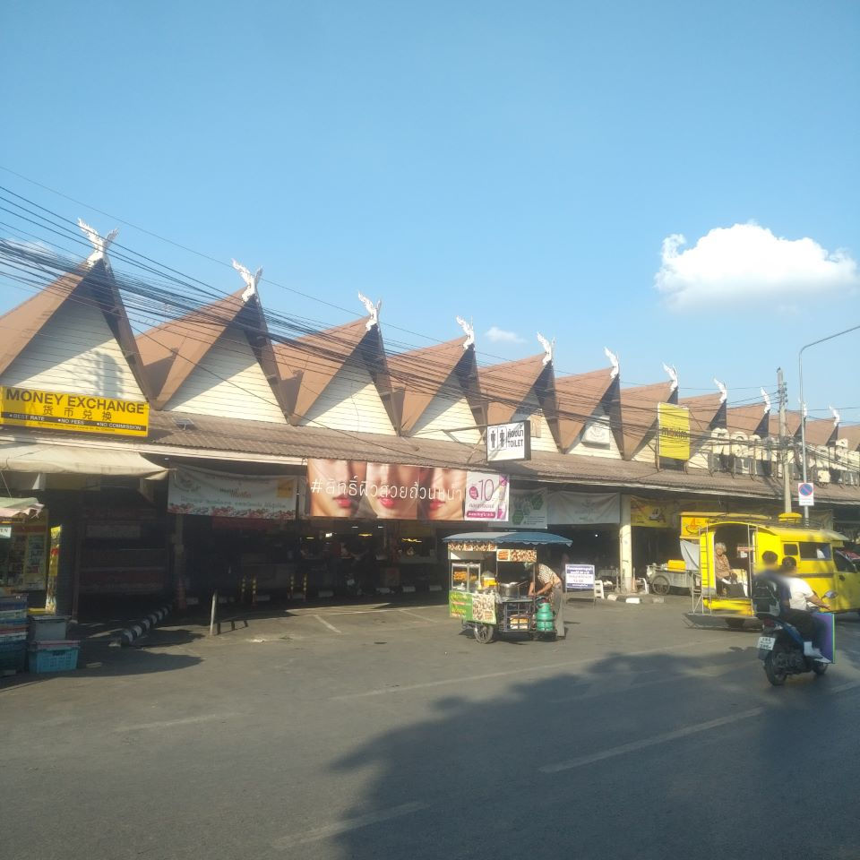 Toilet [in Chiangmai gate market]