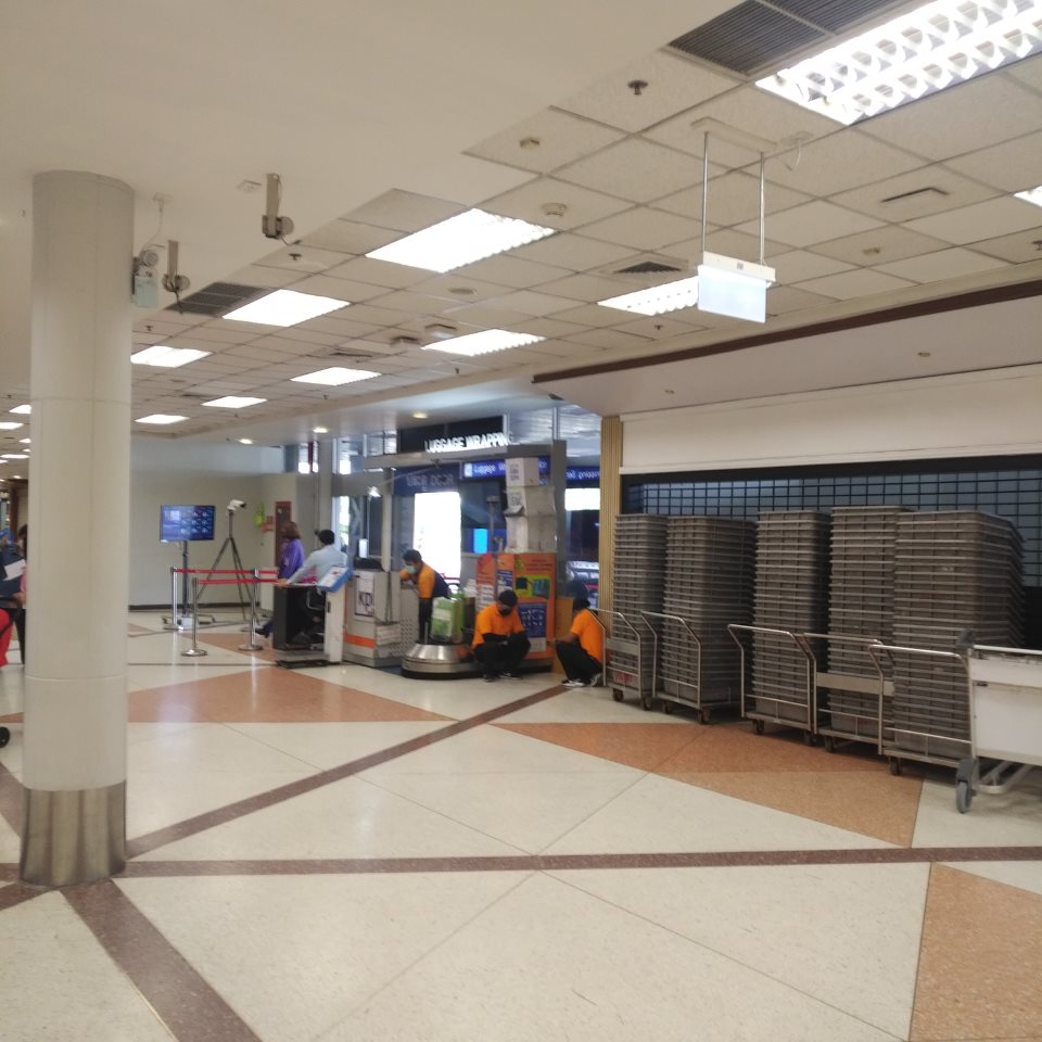 KPI luggage wrapping (Chiangmai Airport )