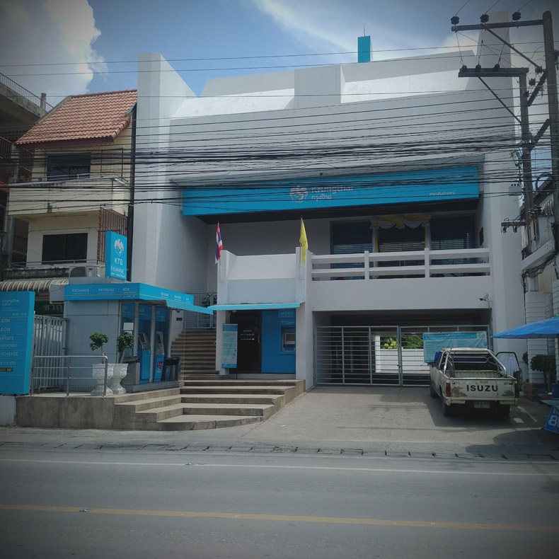 Krungthai Bank (San kamphaeng  branch)