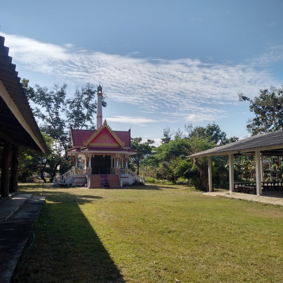 Phrao Noom Cemetery