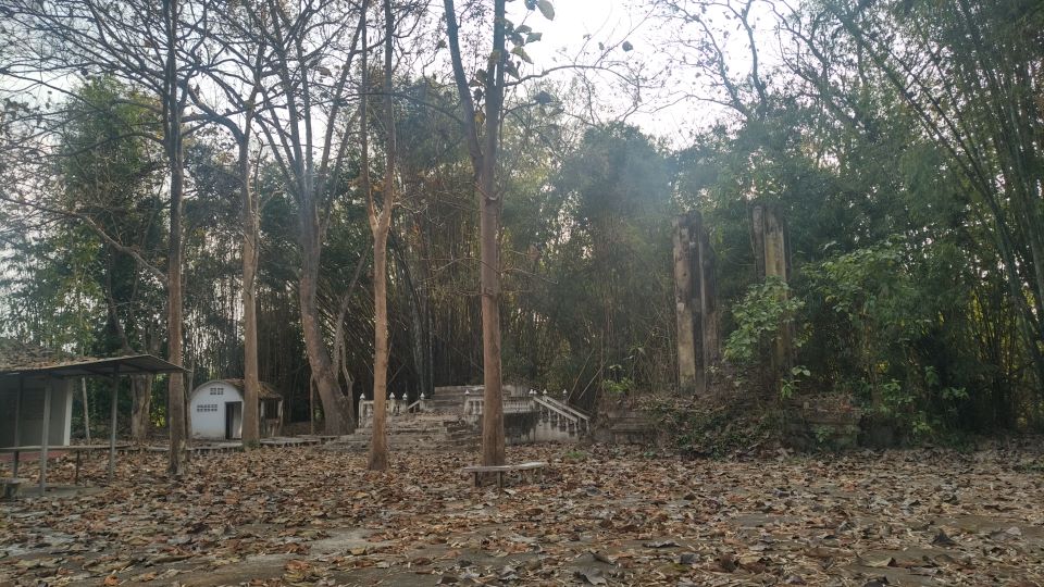 BaanNong Bua - Thong Loung Cemetery