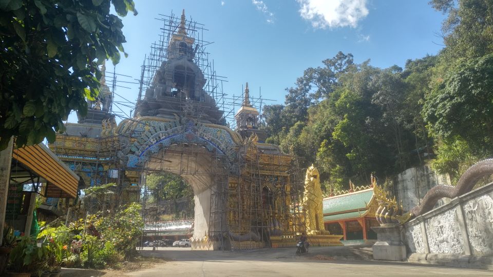 Wat Phraphutthabat Si Roi