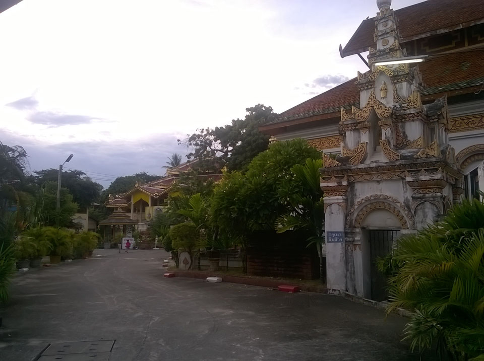 Wat Nong Kham