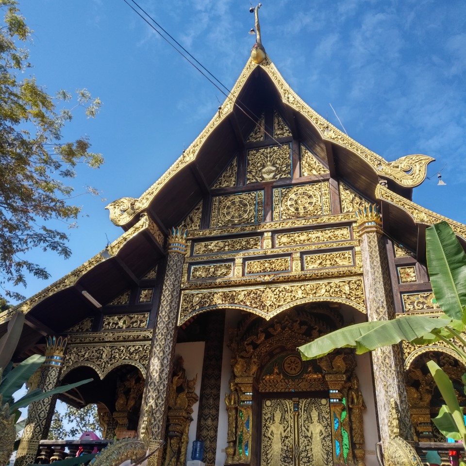 Wat Phao Num