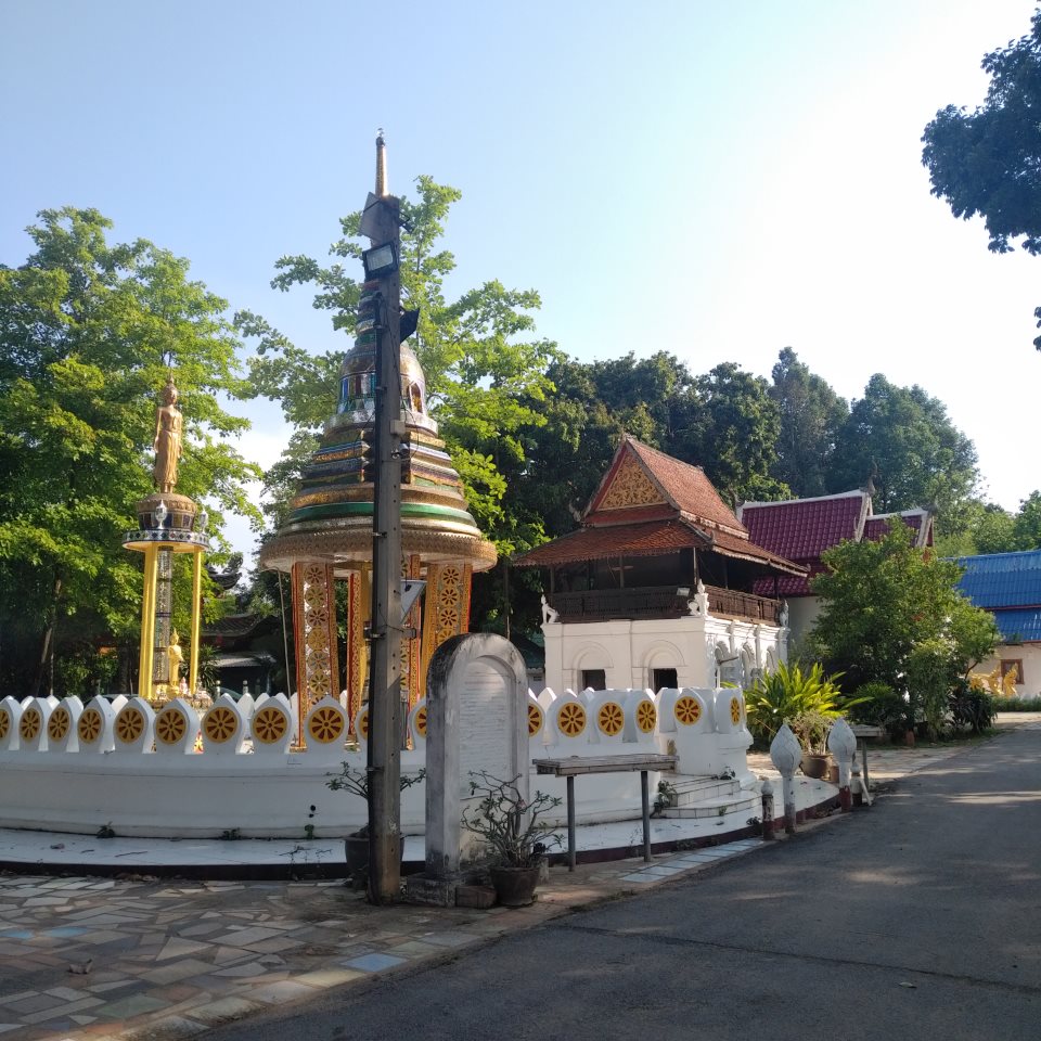 Wat Sri Bun Rueng